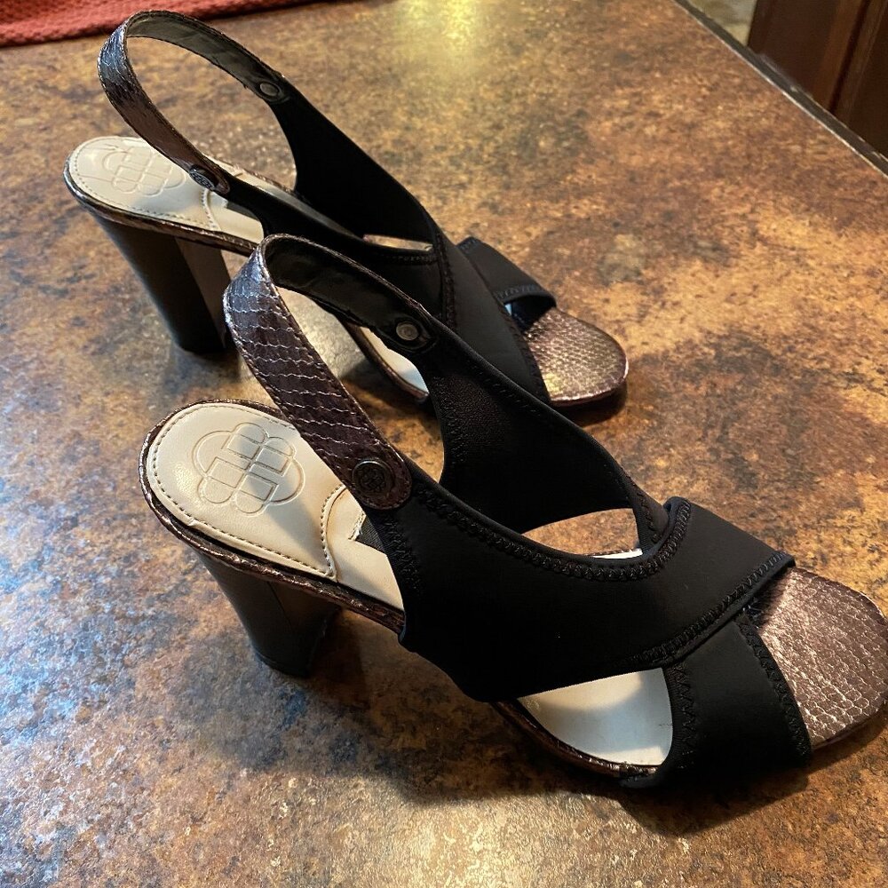 SANDALS - Picture 5 of 7